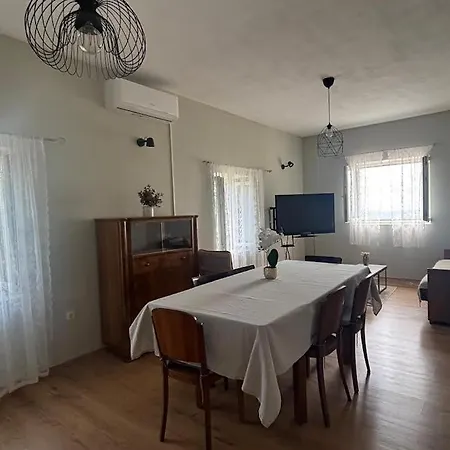 Kuca Za Odmor Belvedere * Siveric